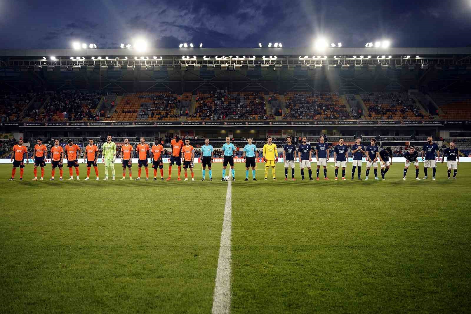 UEFA Avrupa Konferans Ligi: RAMS Başakşehir: 3 - La Fiorita: 0 (Maç devam ediyor)