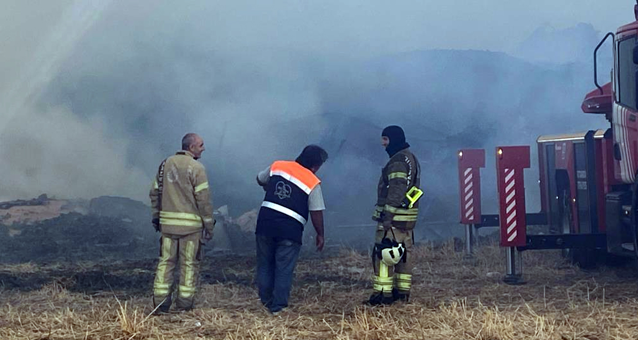 Avcılar’daki yangının etkisi gün aydınlanmasıyla ortaya çıktı