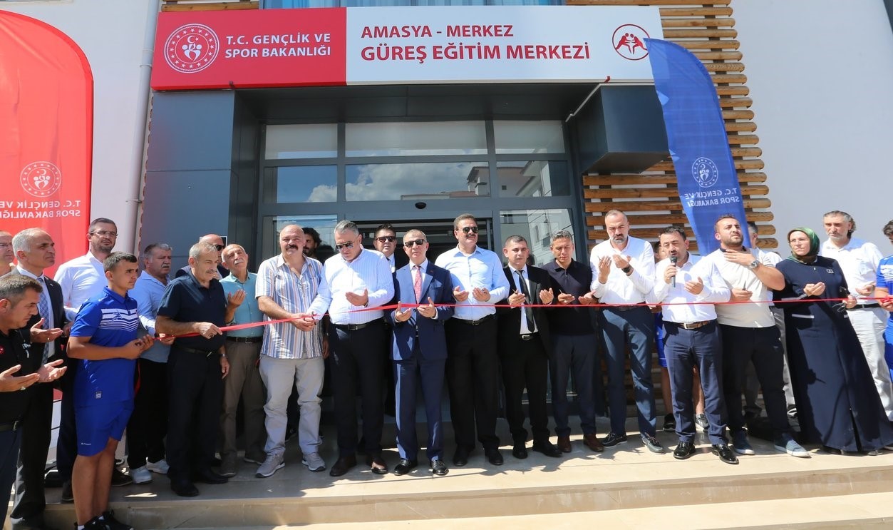 Amasya Sporcu Eğitim Merkezi’nin açılışı yapıldı