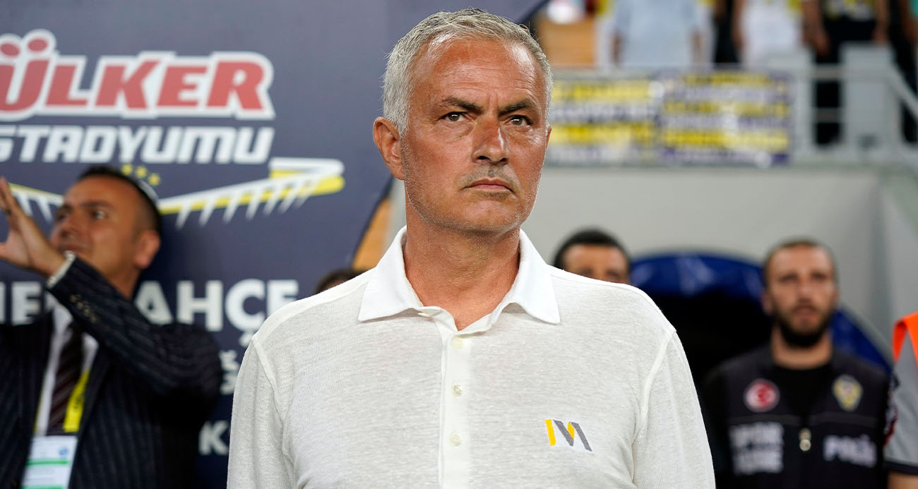 Jose Mourinho, ligde ilk maçına 3 değişiklikle çıktı