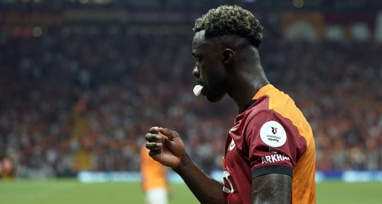 Davinson Sanchez’in sağ üst arka adalesinde kanama tespit edildi