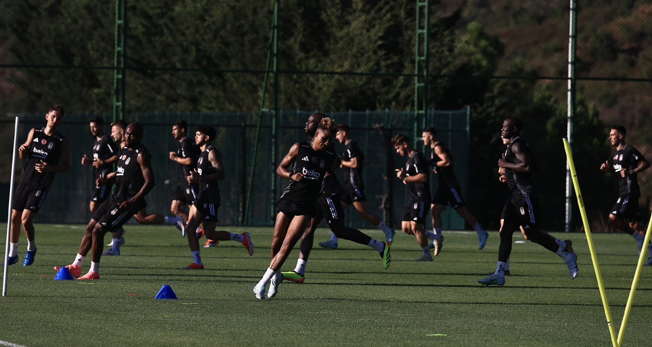 Cher Ndour, Beşiktaş’la ilk antrenmanına çıktı