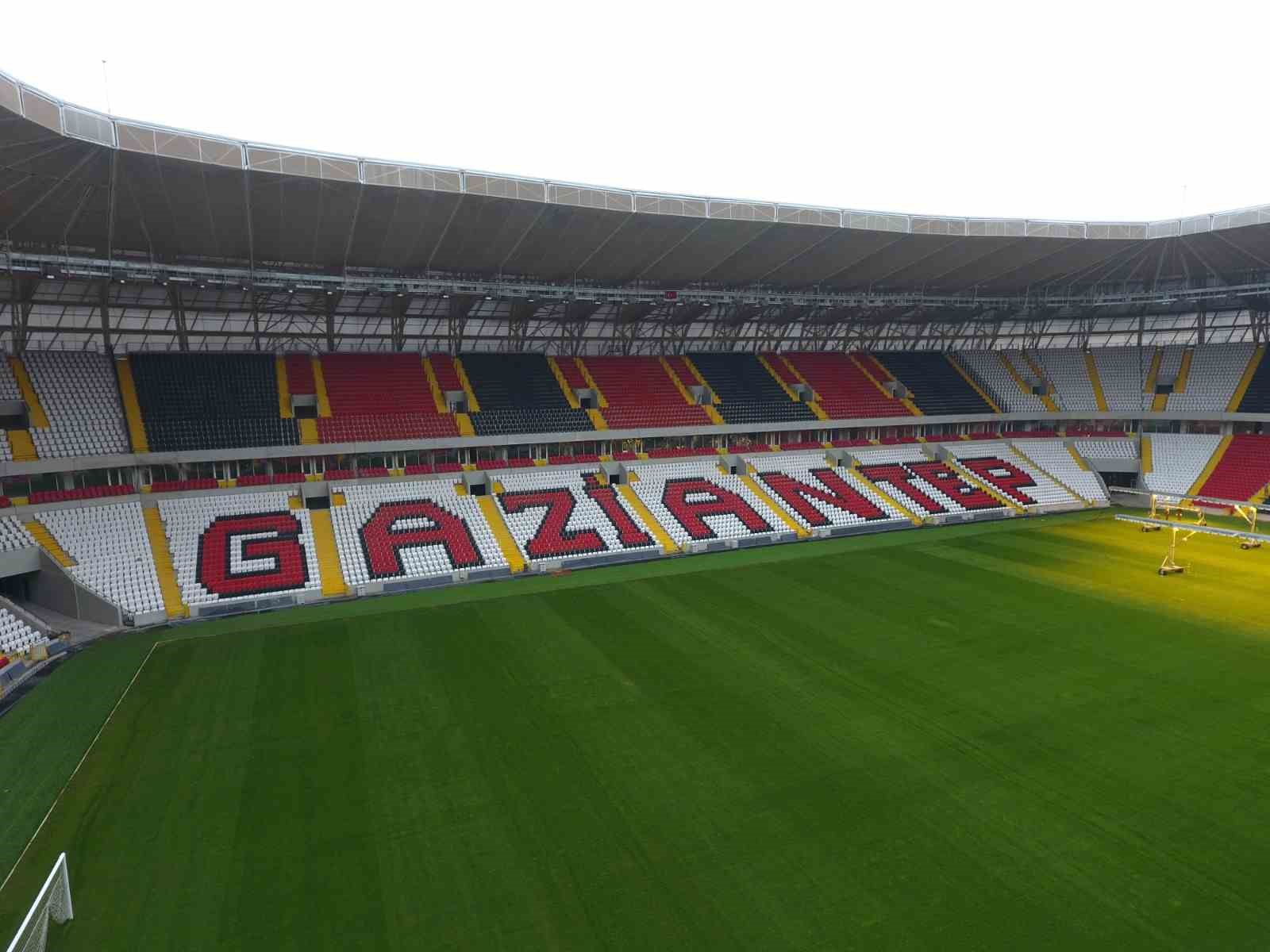 Gaziantep Büyükşehir, Gaziantep FK’ya sponsor oldu