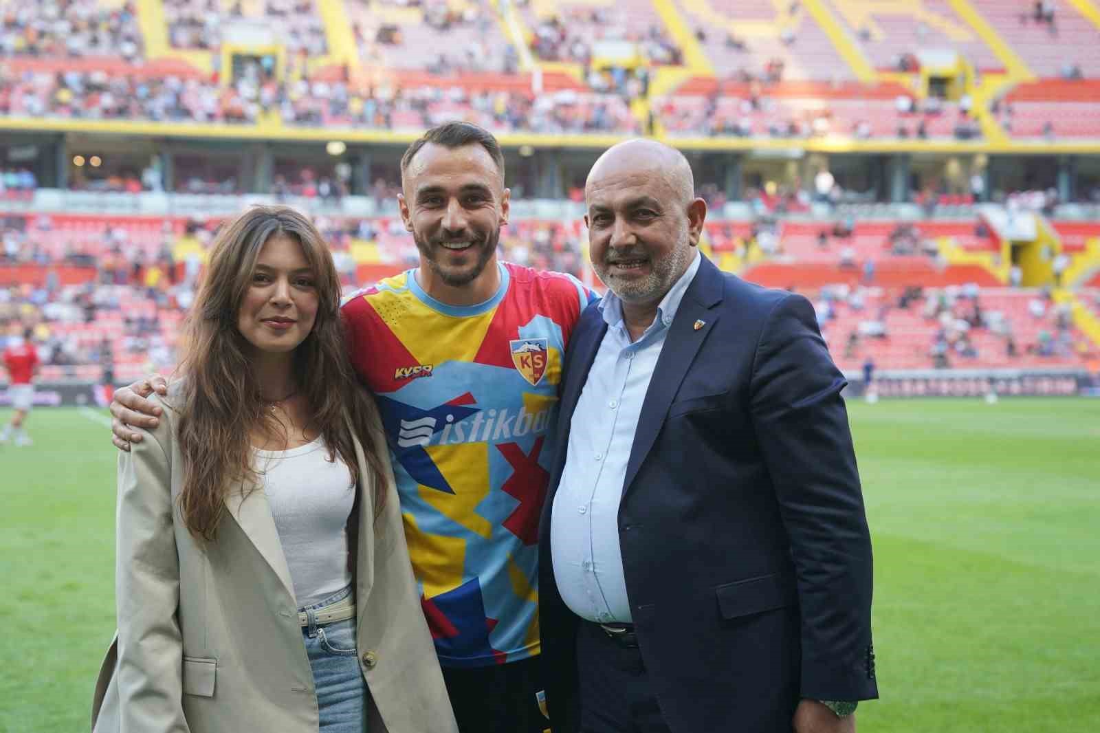 Gökhan Sazdağı, Kayserispor’da 100. maçına çıktı