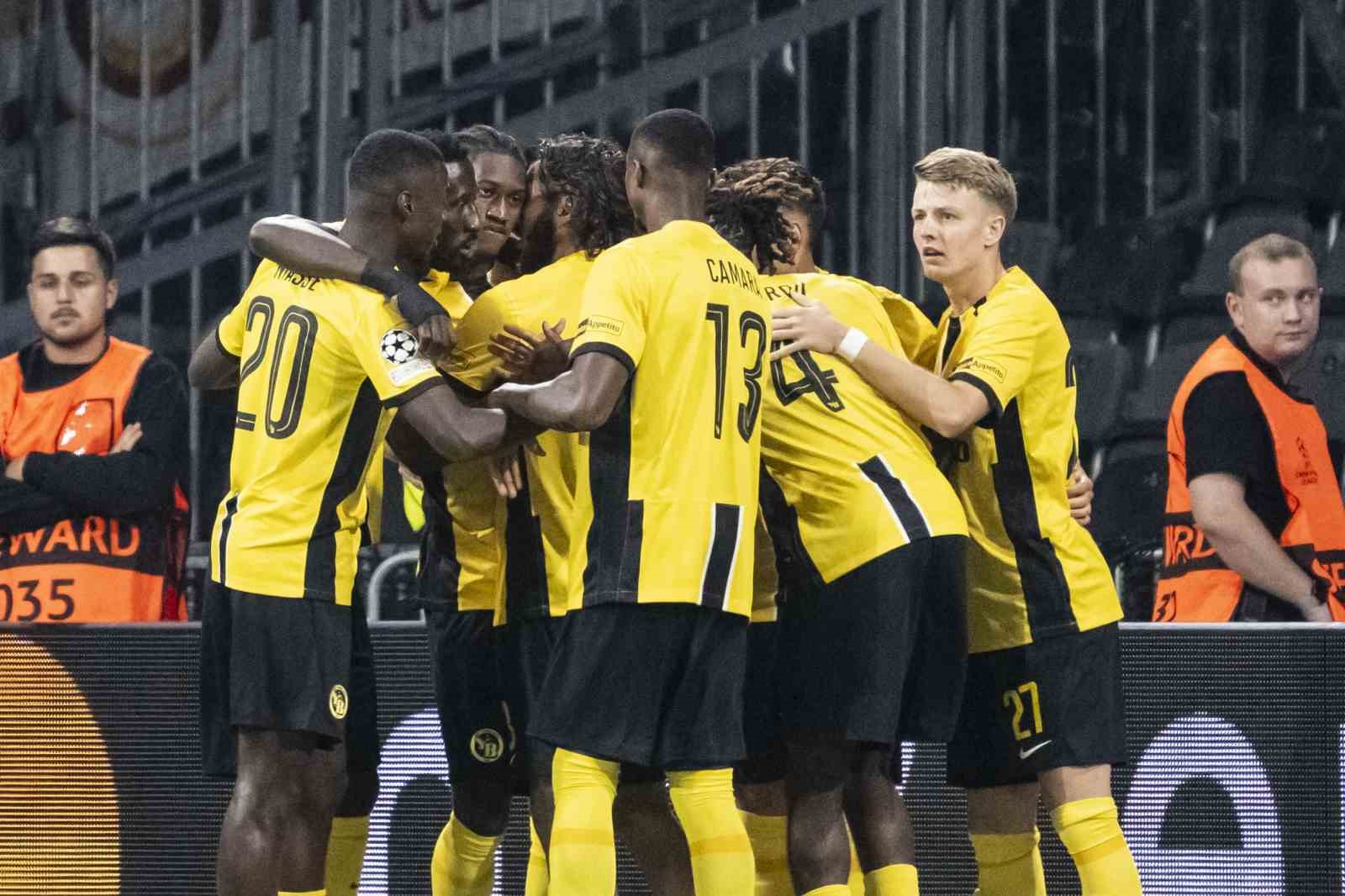 UEFA Şampiyonlar Ligi: Young Boys: 2 - Galatasaray: 0 (İlk yarı)