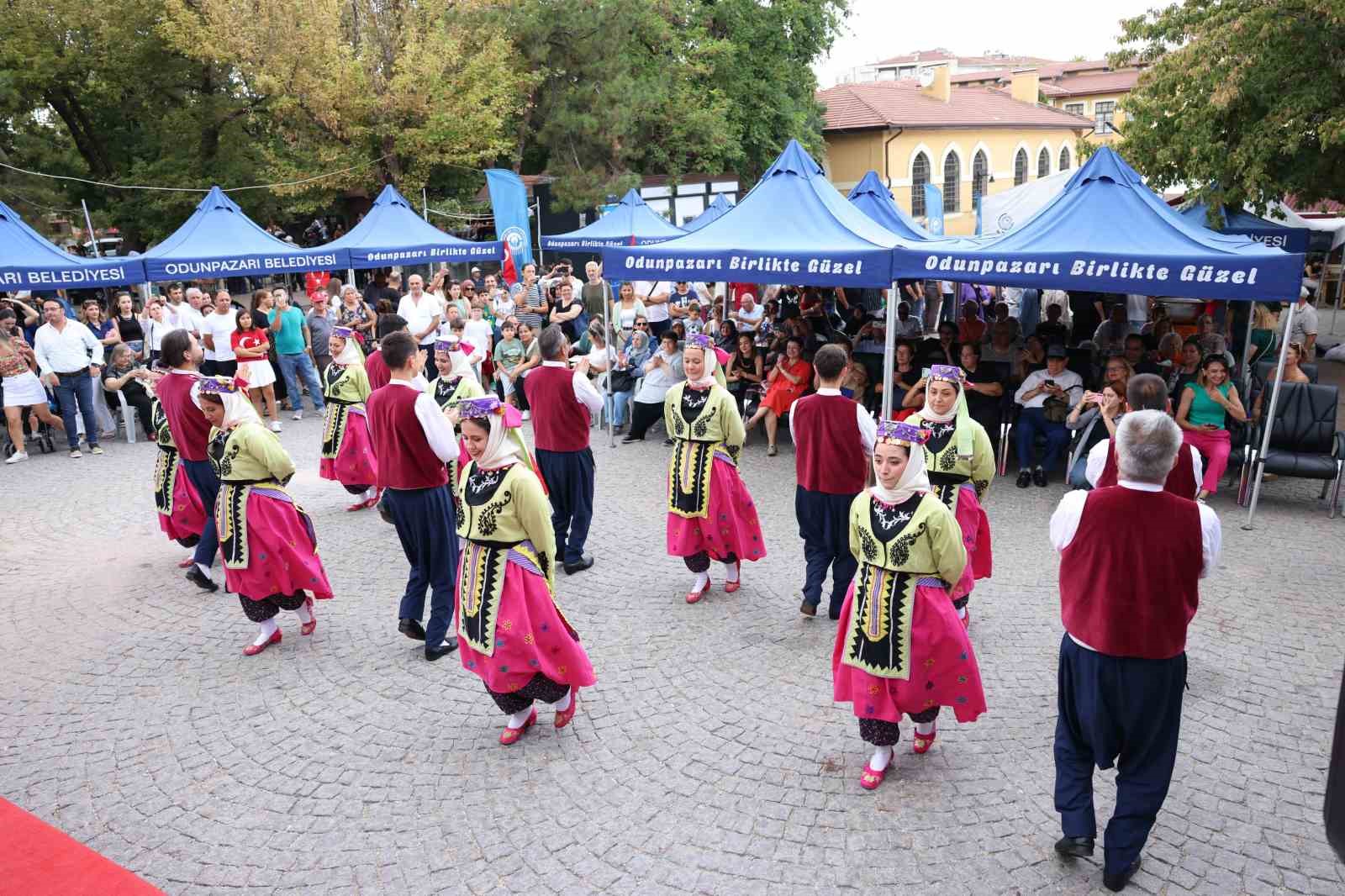 Şehrin festivalleri Büyük Zaferin yıl dönümünde başladı