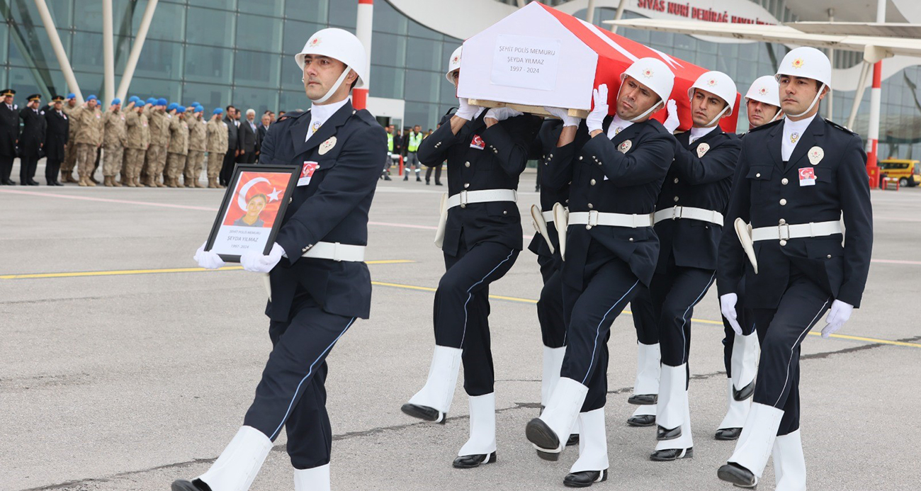 Şehit polis Şeyda Yılmaz’ın cenazesi memleketi Sivas’a getirildi