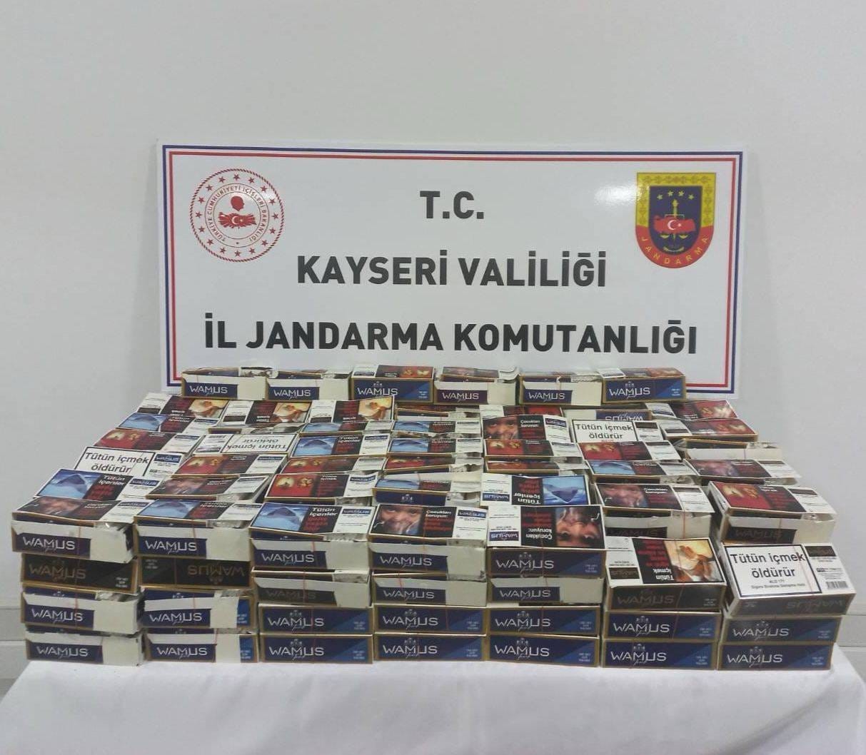 Nakliye aracında 40 bin adet kaçak sigara bulundu