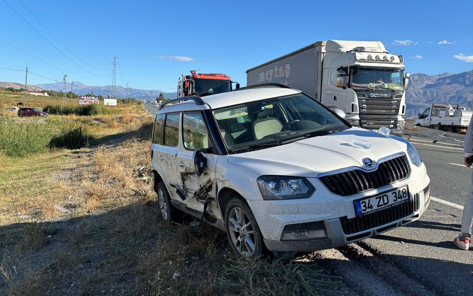 Erzincan’da trafik kazası: 3 yaralı