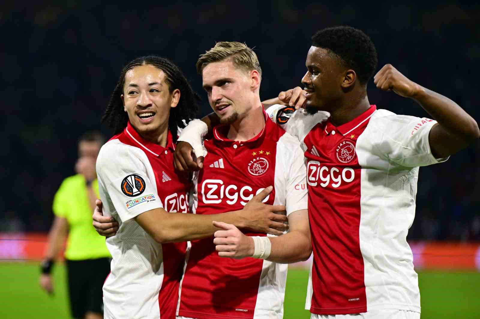 UEFA Avrupa Ligi: Ajax: 4 - Beşiktaş: 0 (Maç sonucu)