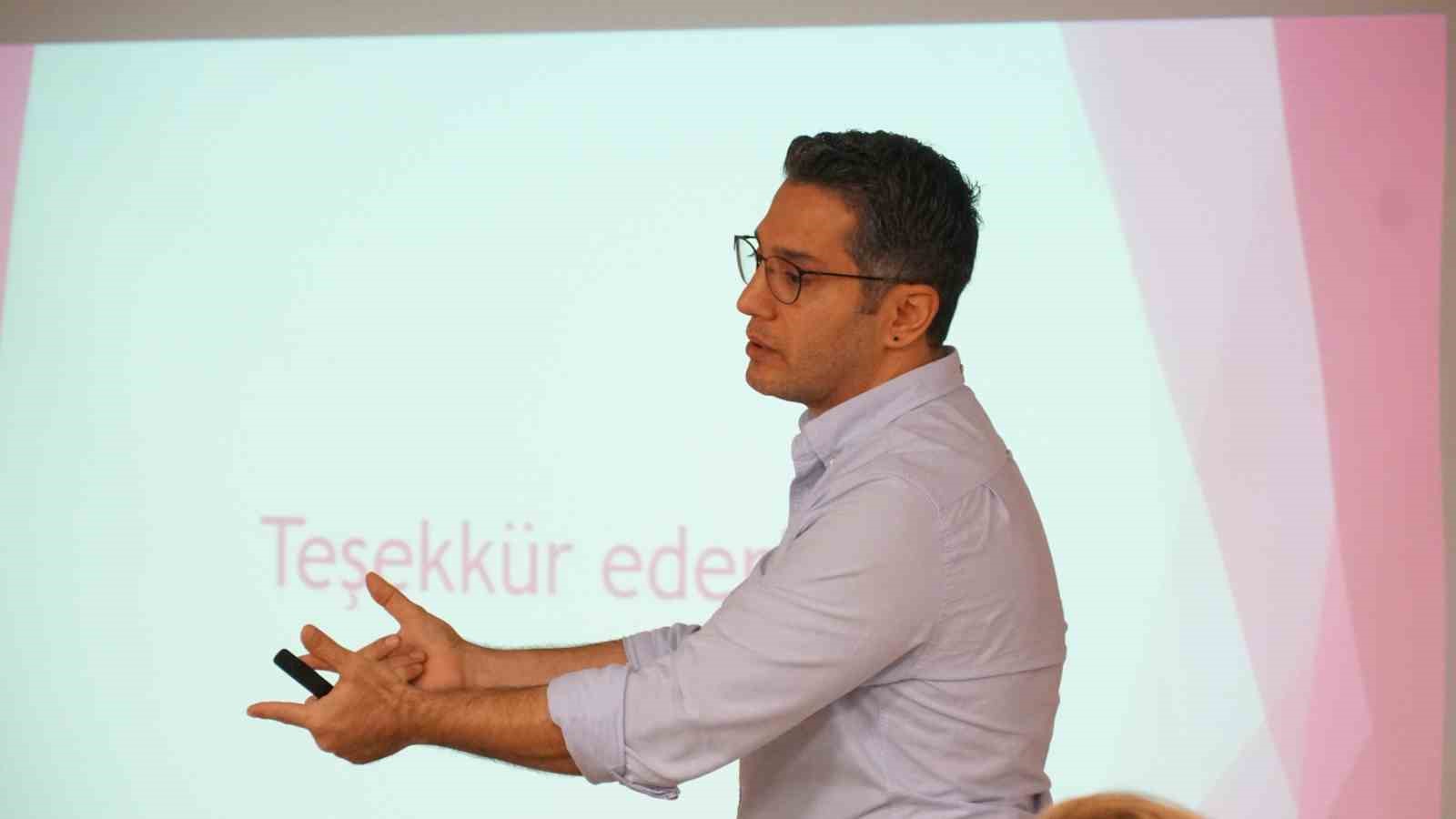 Medical Point’te HPV Virüsü ve Aşıları Üzerine Eğitim Semineri düzenlendi