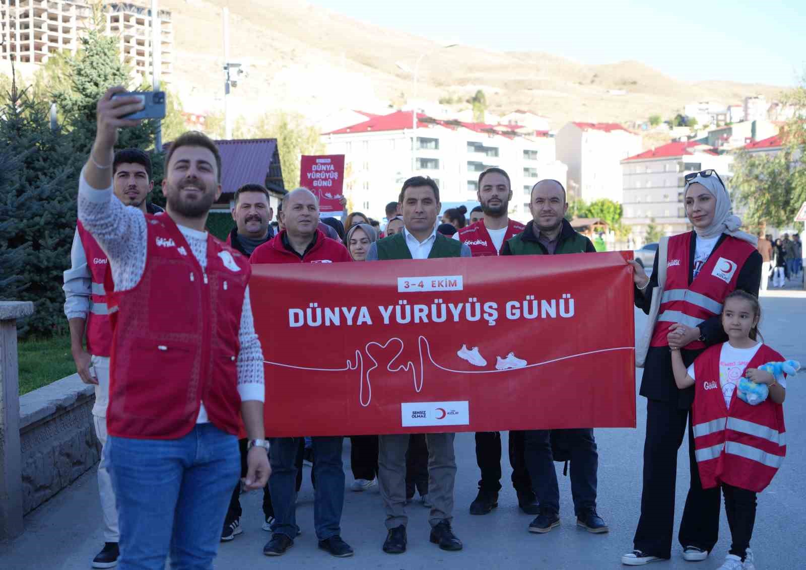 Bayburt’ta ‘Dünya Yürüyüş Günü’ dolayısıyla  yürüyüş yapıldı