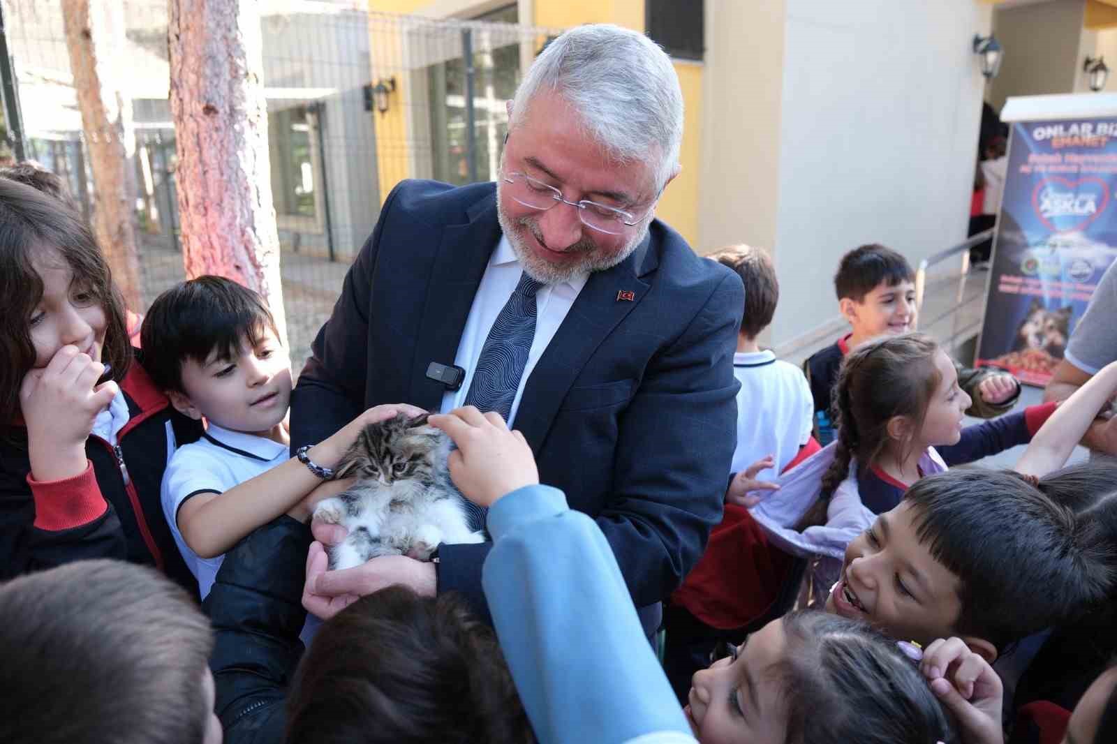 Çorum Belediyesi’nden Dünya Hayvanları Koruma günü etkinliği