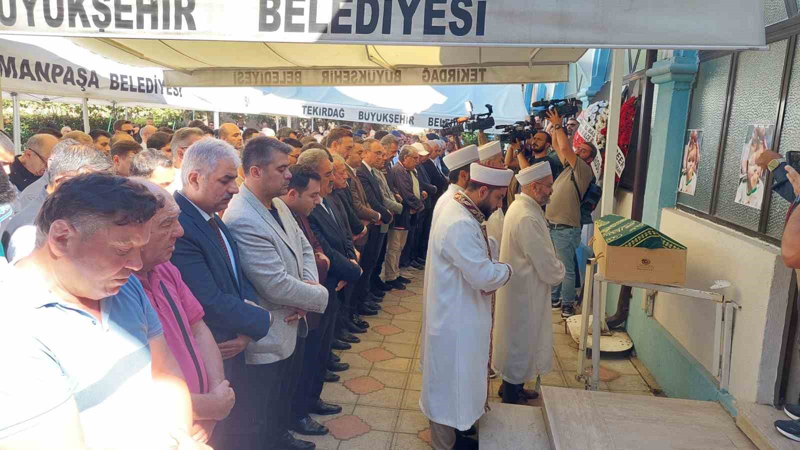 Sıla’ya acı veda: Tabut küçük acı büyük