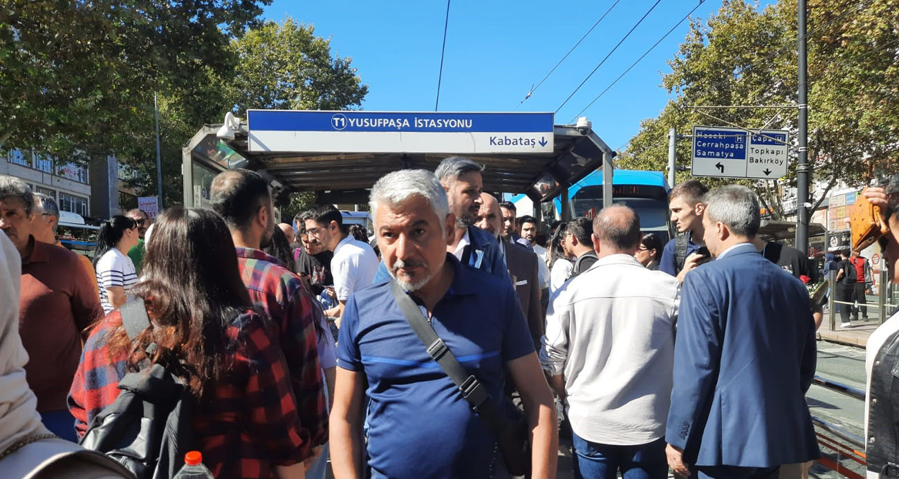 Yol çalışması nedeniyle Bağcılar - Kabataş Tramvay hattında yoğunluk yaşandı