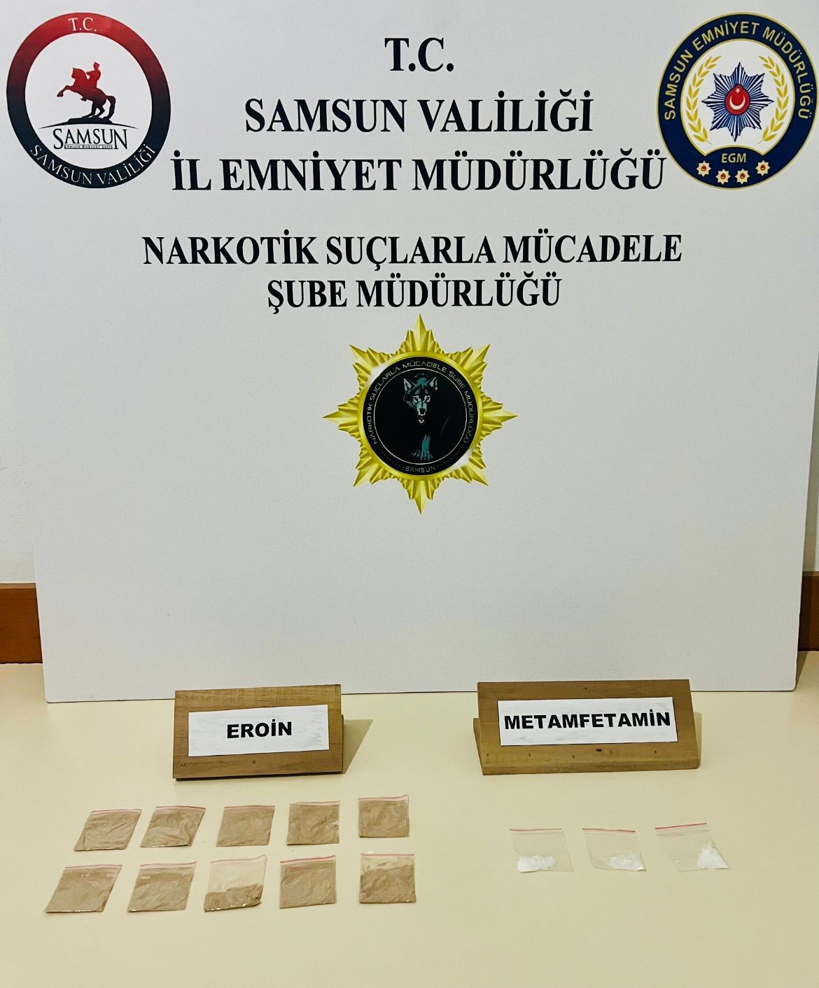 Samsun’da genç kadın uyuşturucuyla yakalandı