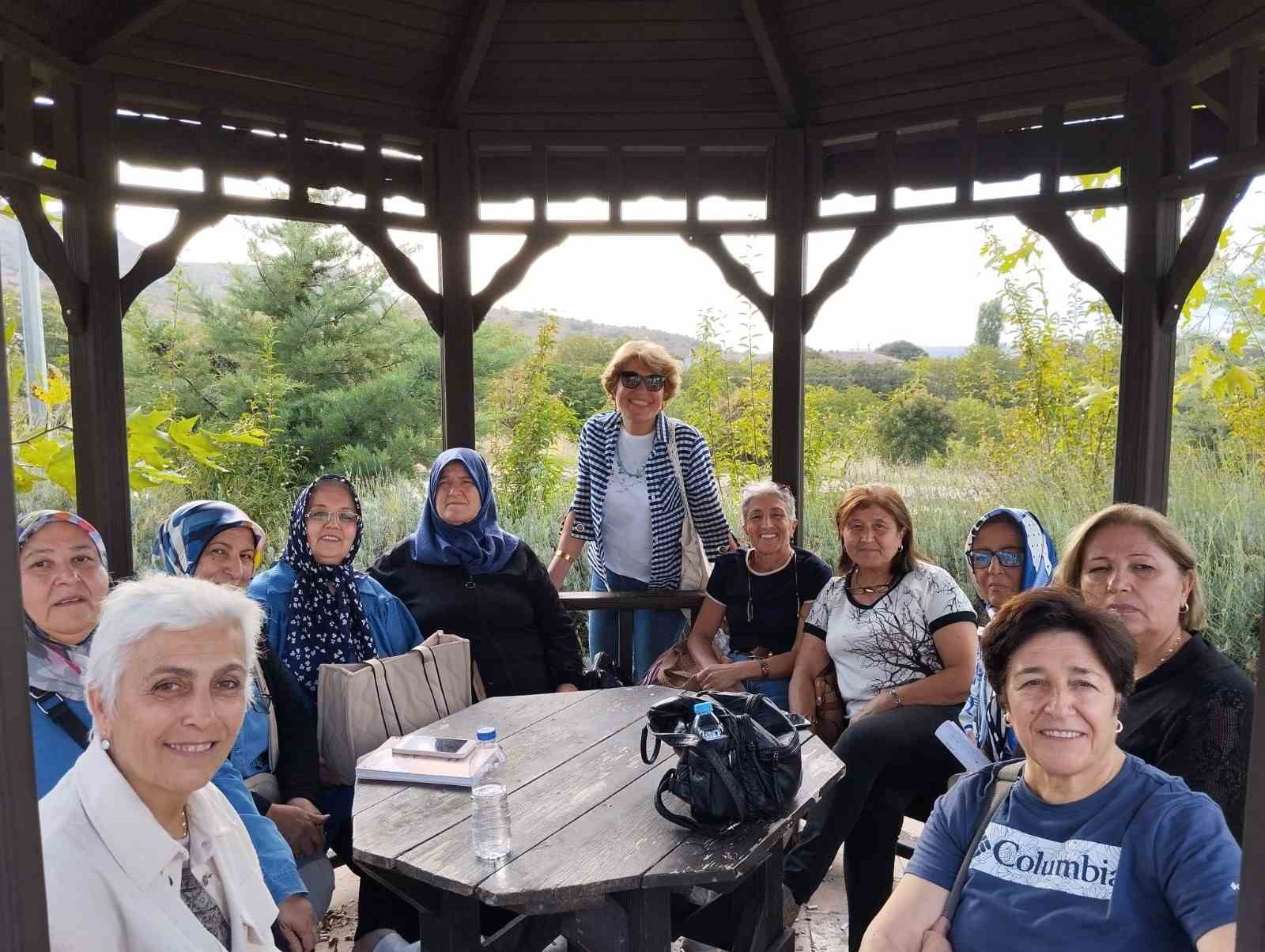 TOGÜ’nün Tazelenme Üniversitesi’nde ilk dersler başladı