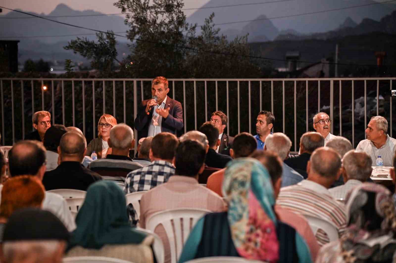 Başkan Niyazi Nefi Kara vatandaşların taleplerini dinledi