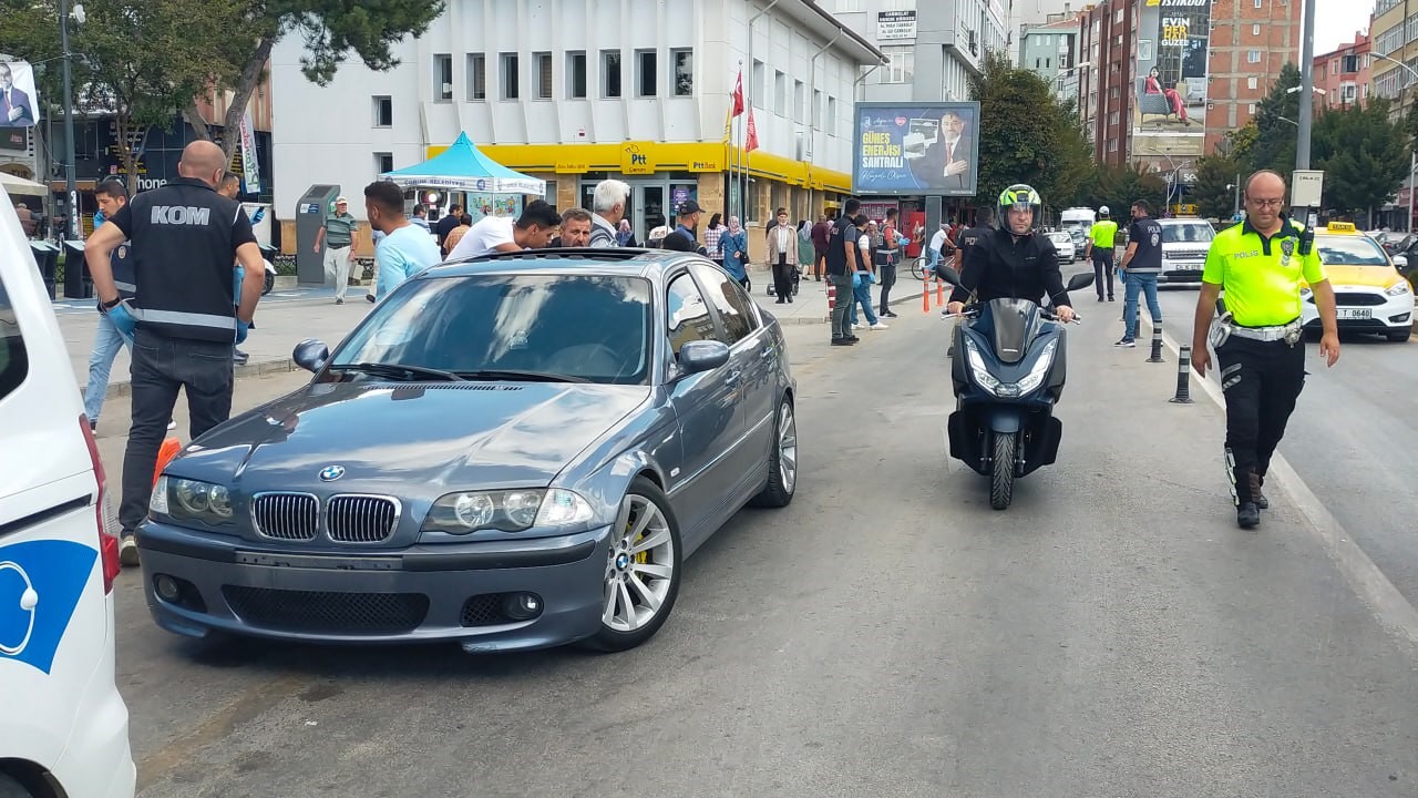 Çorum’da polis ekiplerinin şok uygulamaları sürüyor