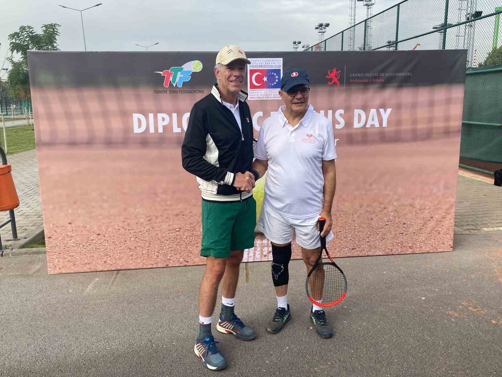 Tenis Federasyonu’nda ’Diplomatik Tenis Günü’ düzenlendi