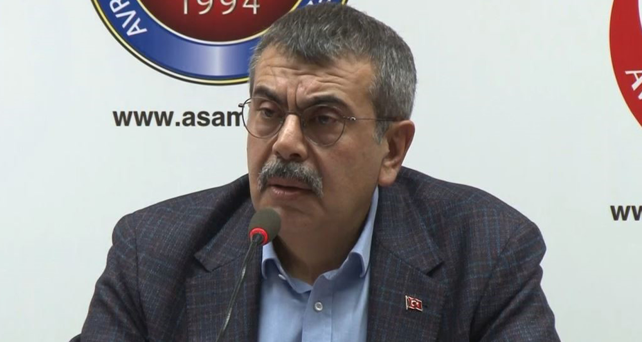 Bakan Tekin: “Müfredatımızı toplamda yüzde 35 oranında sadeleştirmiş olduk”