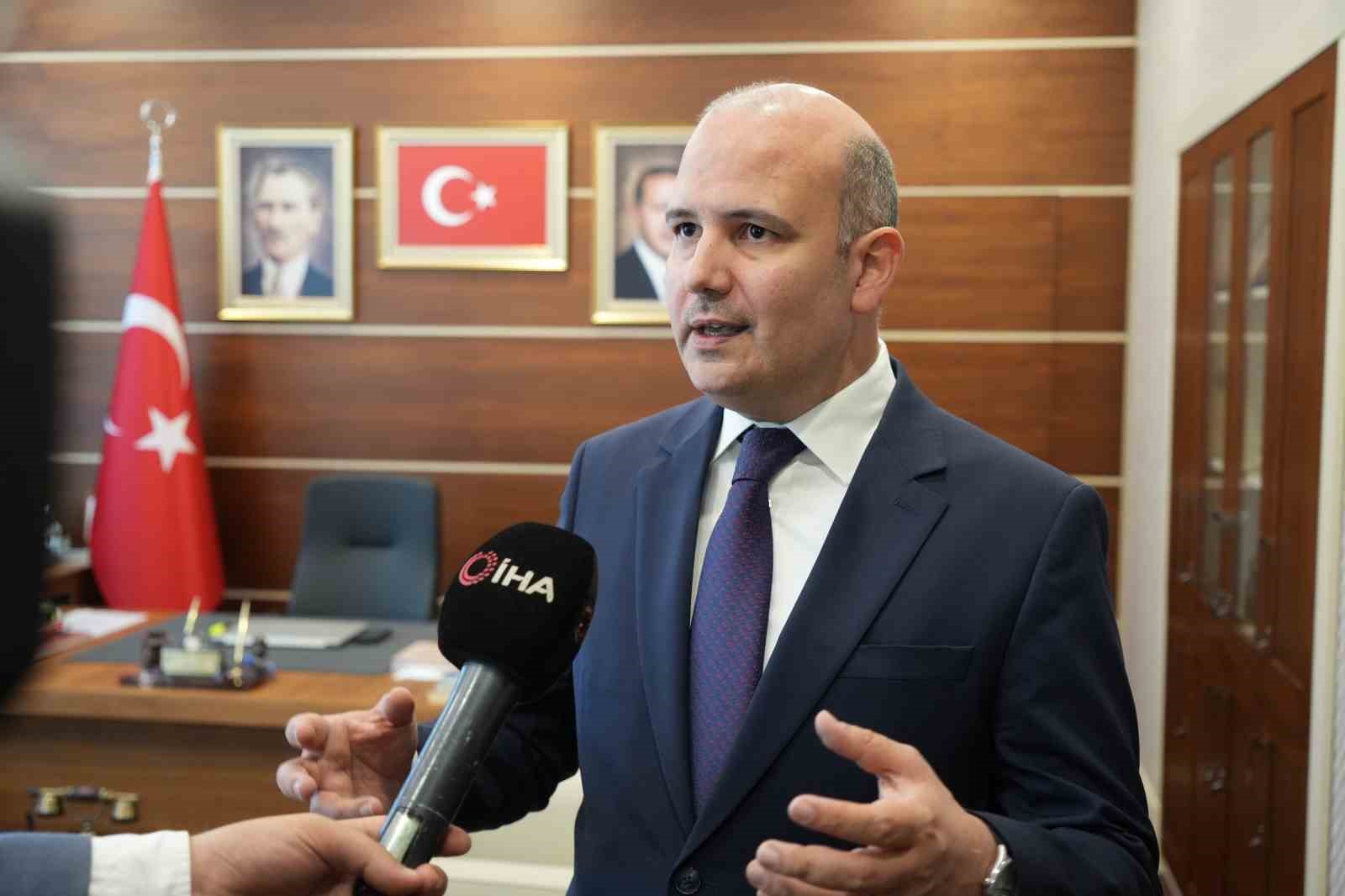 AK Parti Genel Başkan Yardımcısı İleri:  “Siber alanda yaşanan tehditlere karşı yerliliğin ve milliliğin sağlanması gerek”