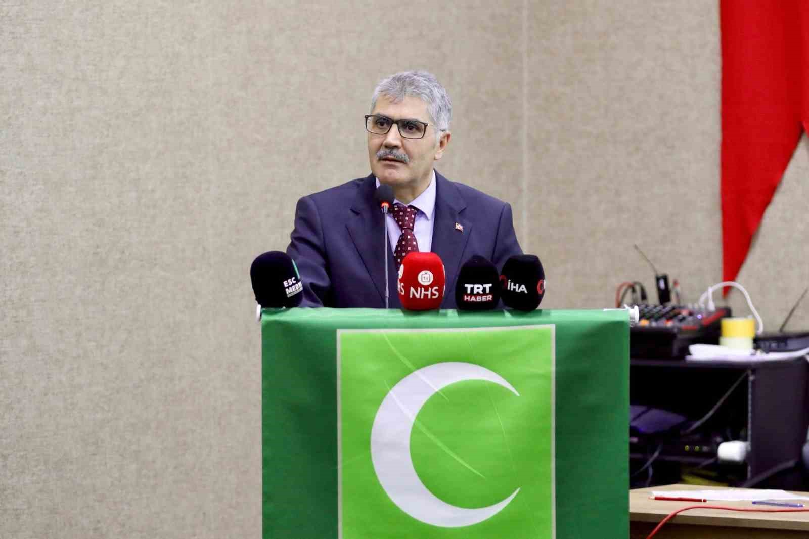 Cahit Çelik: 