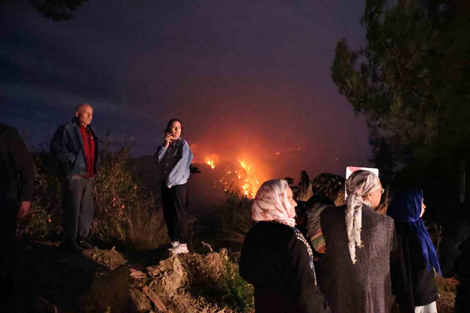 Dalaman orman yangını devam ediyor