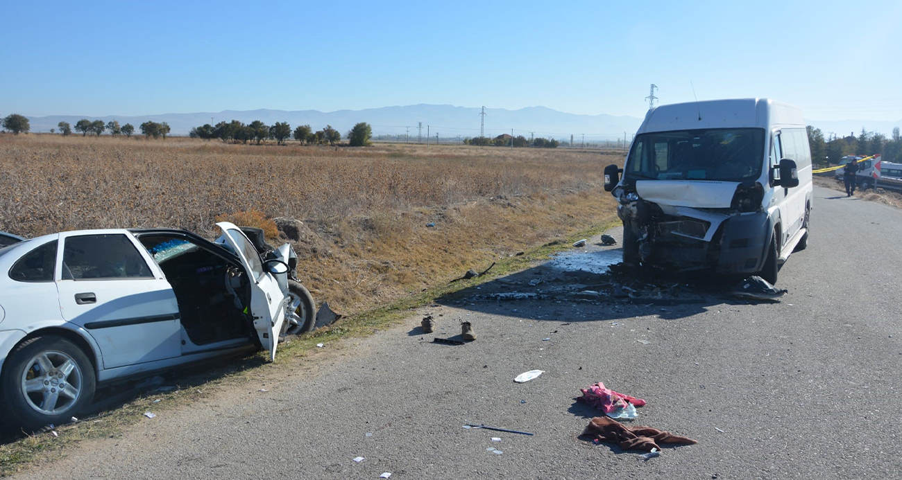 Öğrenci servisinin karıştığı kazada yaralanan 5 kişiden 3’ü hayatını kaybetti