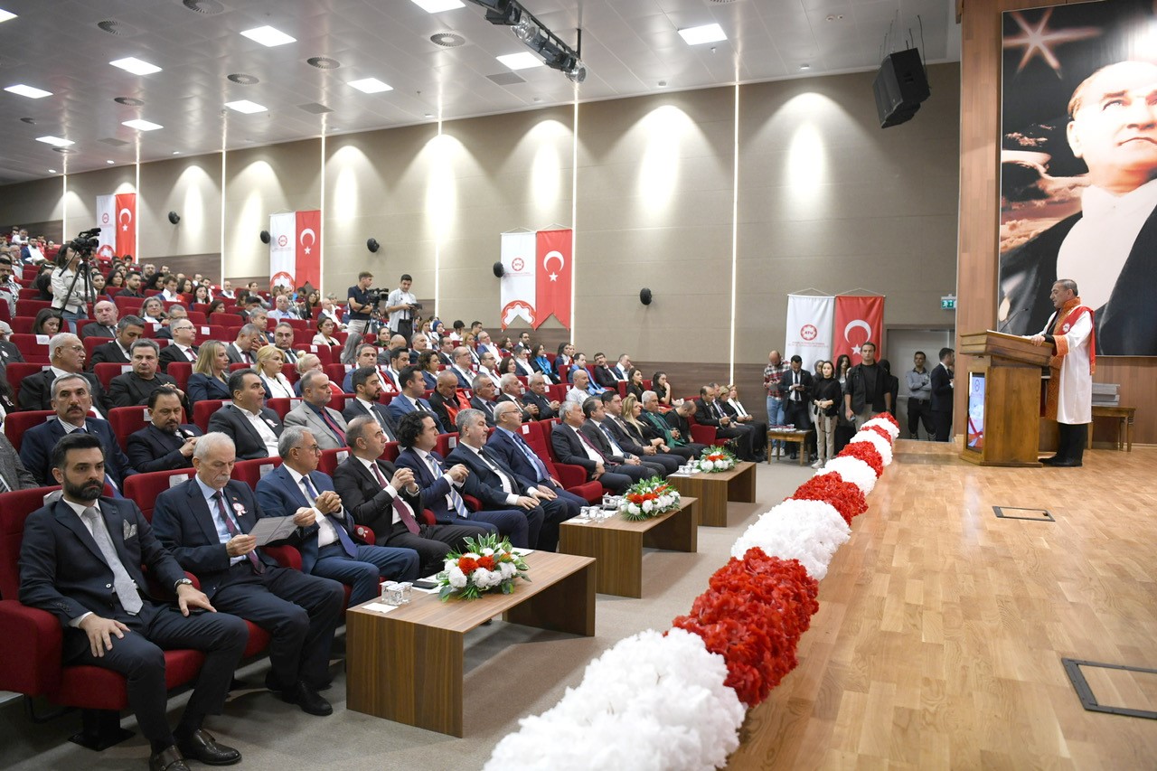 Sözen: “ATÜ bilim ve teknolojide zirveye odaklandı”