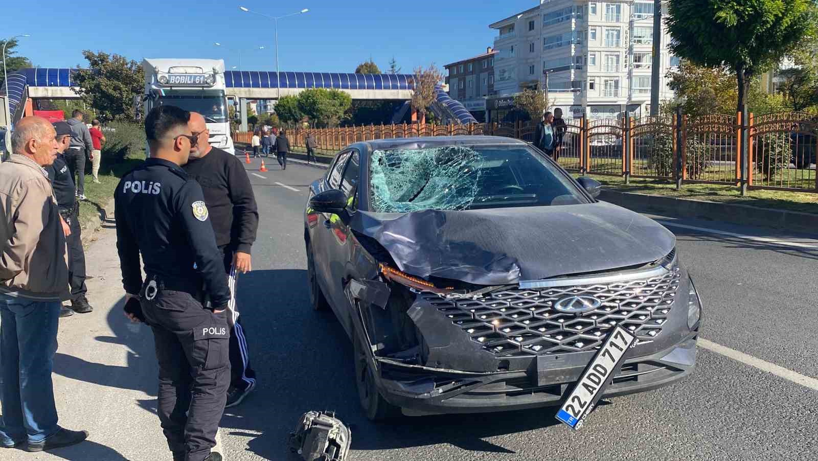 Bolu’da yola aniden çıkan 14 yaşındaki çocuğa otomobil çarptı