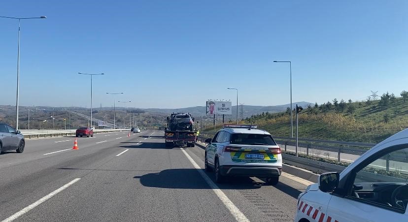 Kuzey Marmara Otoyolu’nda otomobiller çarpıştı: 5 yaralı