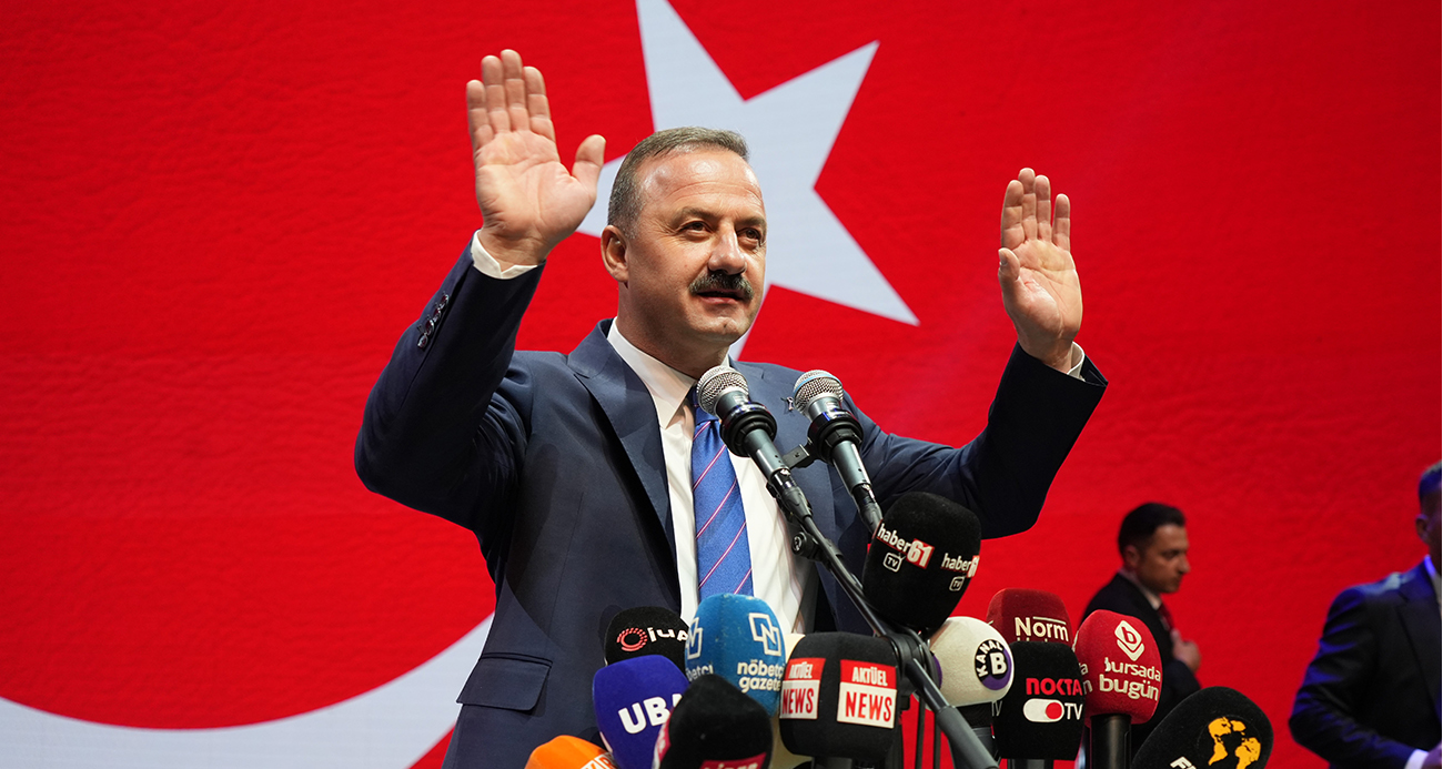 Yavuz Ağıralioğlu, Anahtar Parti’nin tanıtımını gerçekleştirdi