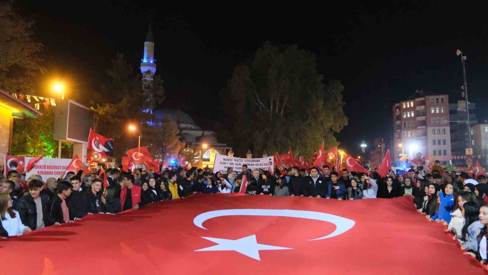 Karaman’da 29 Ekim coşkusu