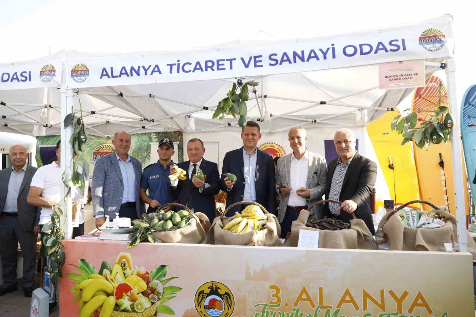 Akdeniz’in en büyük Tropikal Meyve Festivali Alanya’da başladı