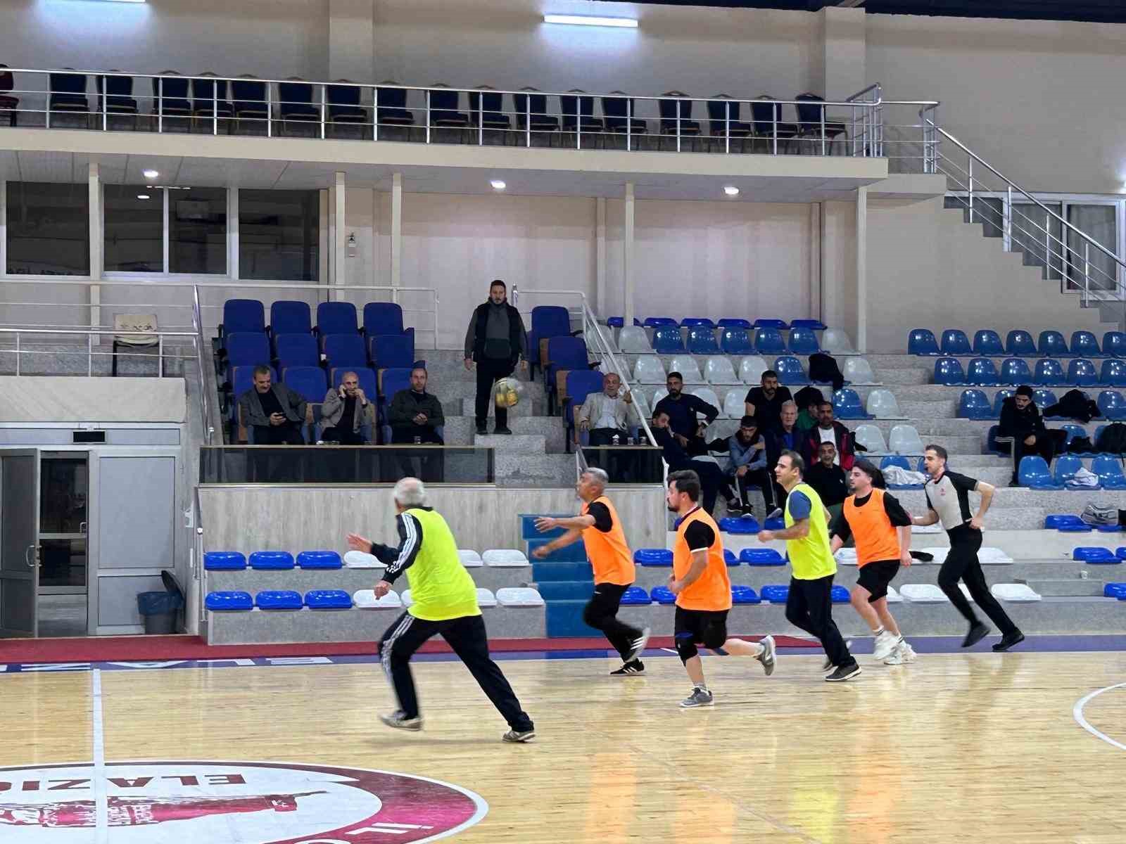 Elazığ İl Özel İdare birimler arası basketbol turnuvası başladı