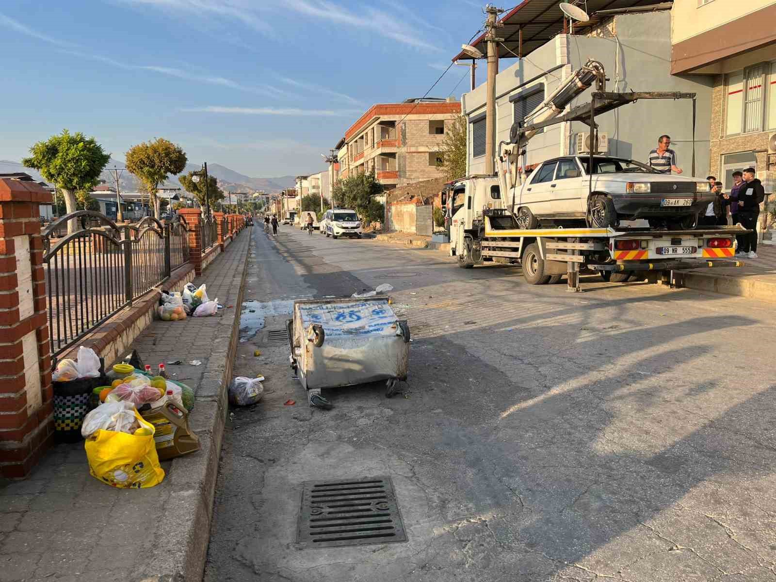 Nazilli’de otomobil takla attı: 4 yaralı