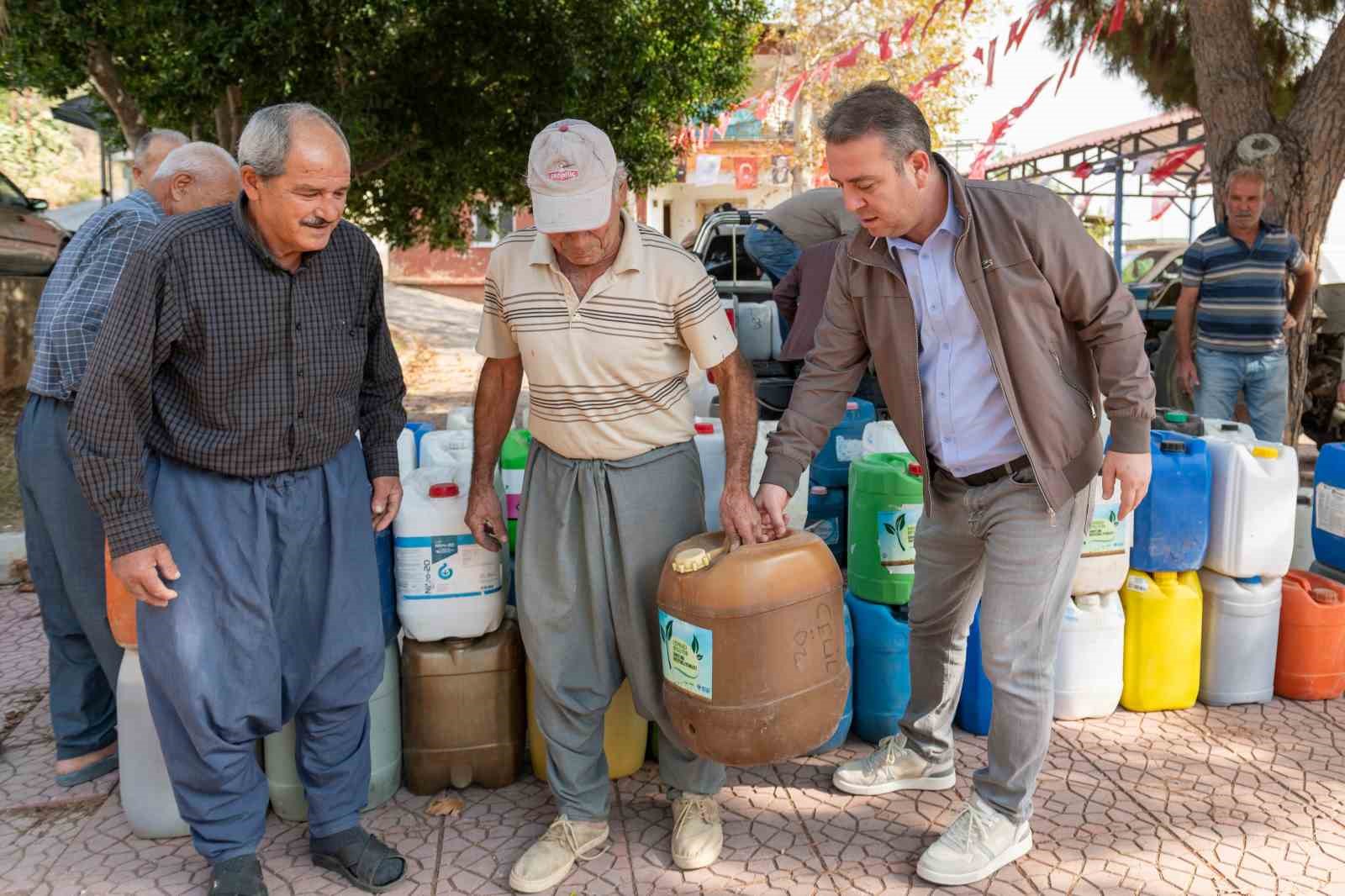 Yenişehir Belediyesinin üreticilere solucan gübresi desteği sürüyor