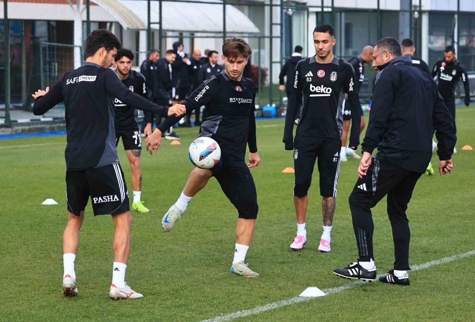 Beşiktaş, Başakşehir maçı hazırlıklarını tamamladı