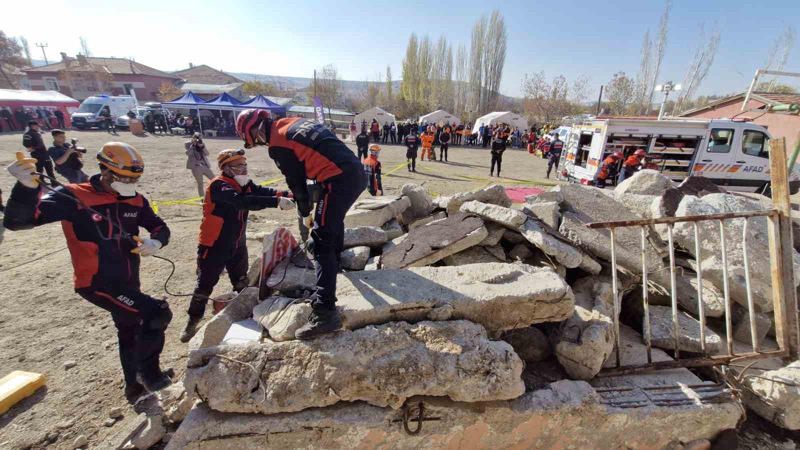 Karaman’da düzenlenen yerel saha tatbikatı gerçeğini aratmadı