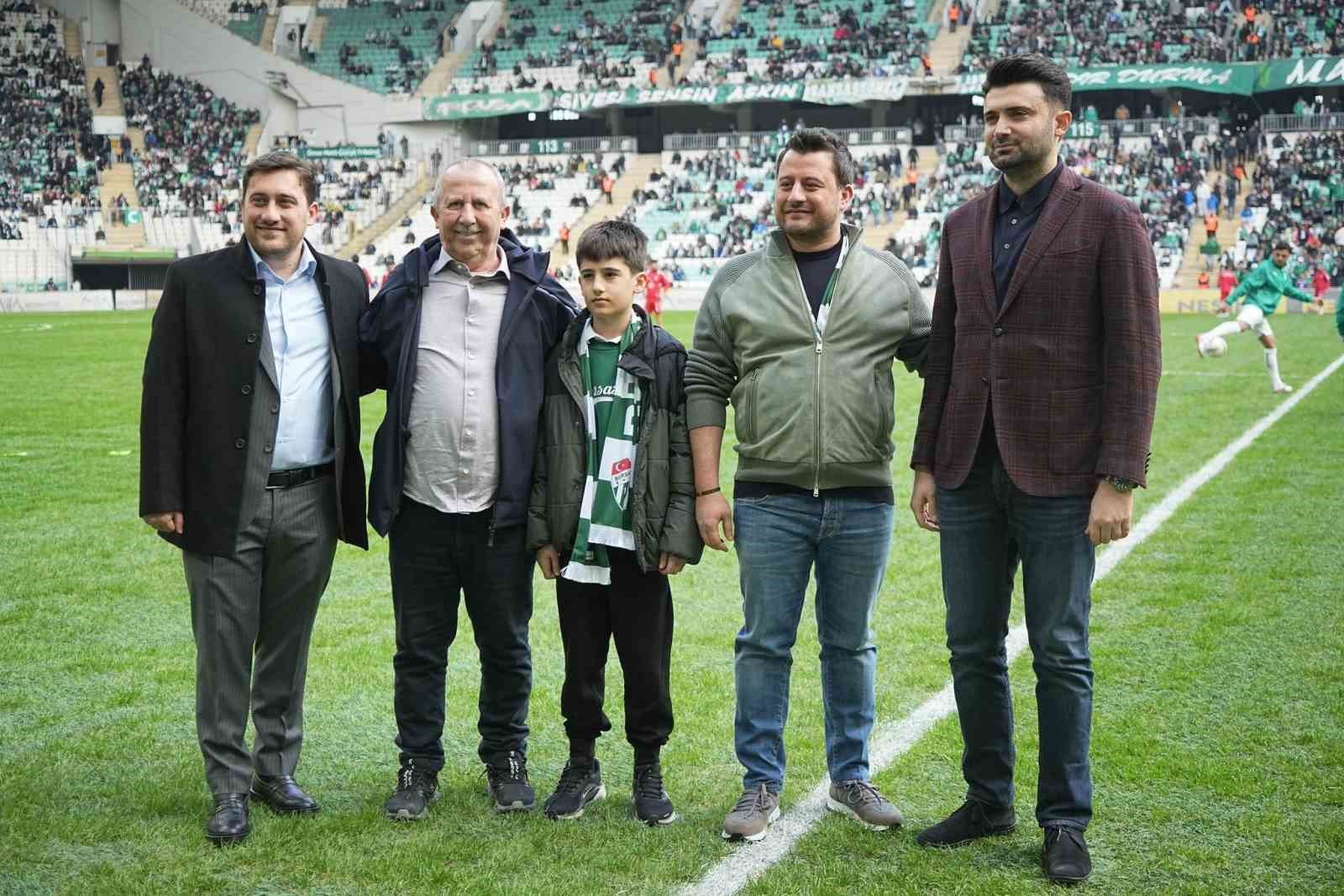 Bursaspor’dan Atış Grup’a teşekkür