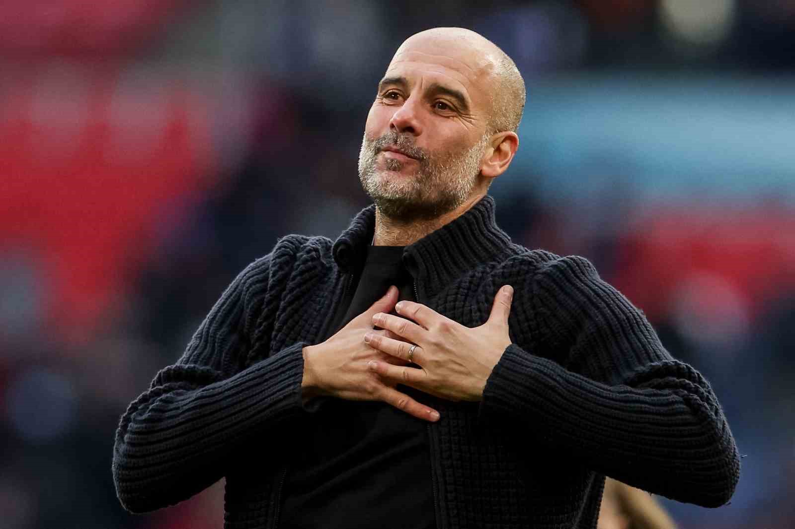 Guardiola, 2 yıl daha Manchester City’de