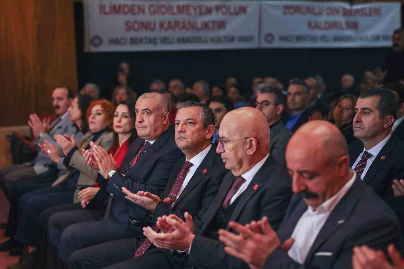 CHP Genel Başkanı Özel: 