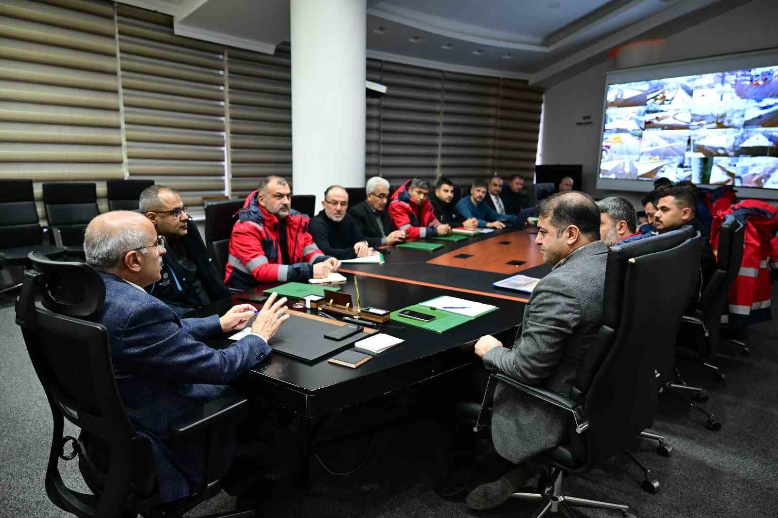 Malatya’da Büyükşehir Belediyesi’nde kar teyakkuzu