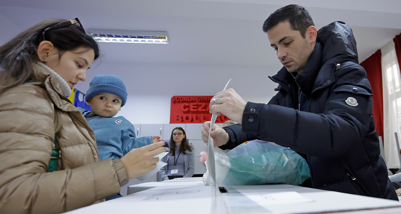 Romanya'da sandık çıkış anketlerine göre cumhurbaşkanlığı seçimi ikinci tura kaldı