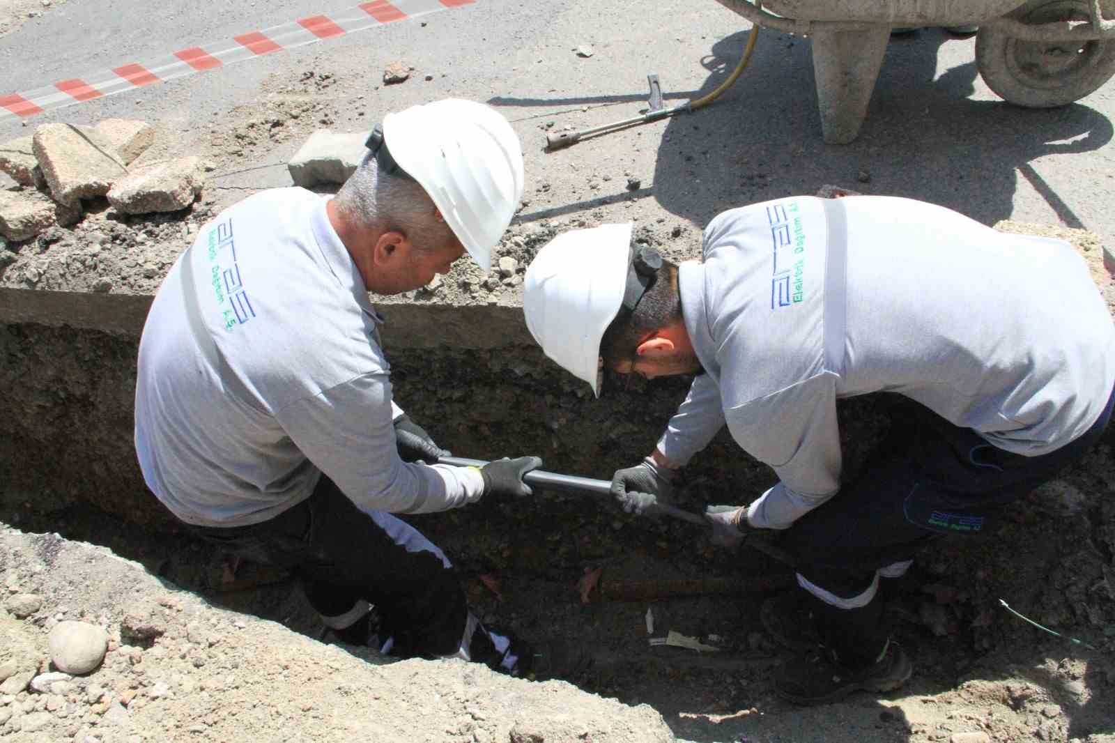 Aras Edaş, Kars’ta hizmetleriyle göz dolduruyor