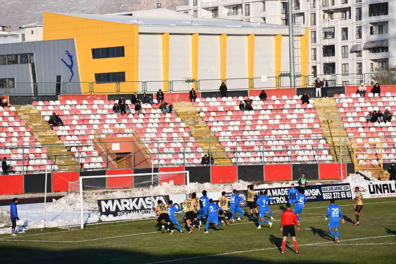 TFF 2. Lig: Vanspor FK: 2 - Karacabey Belediye Spor: 0