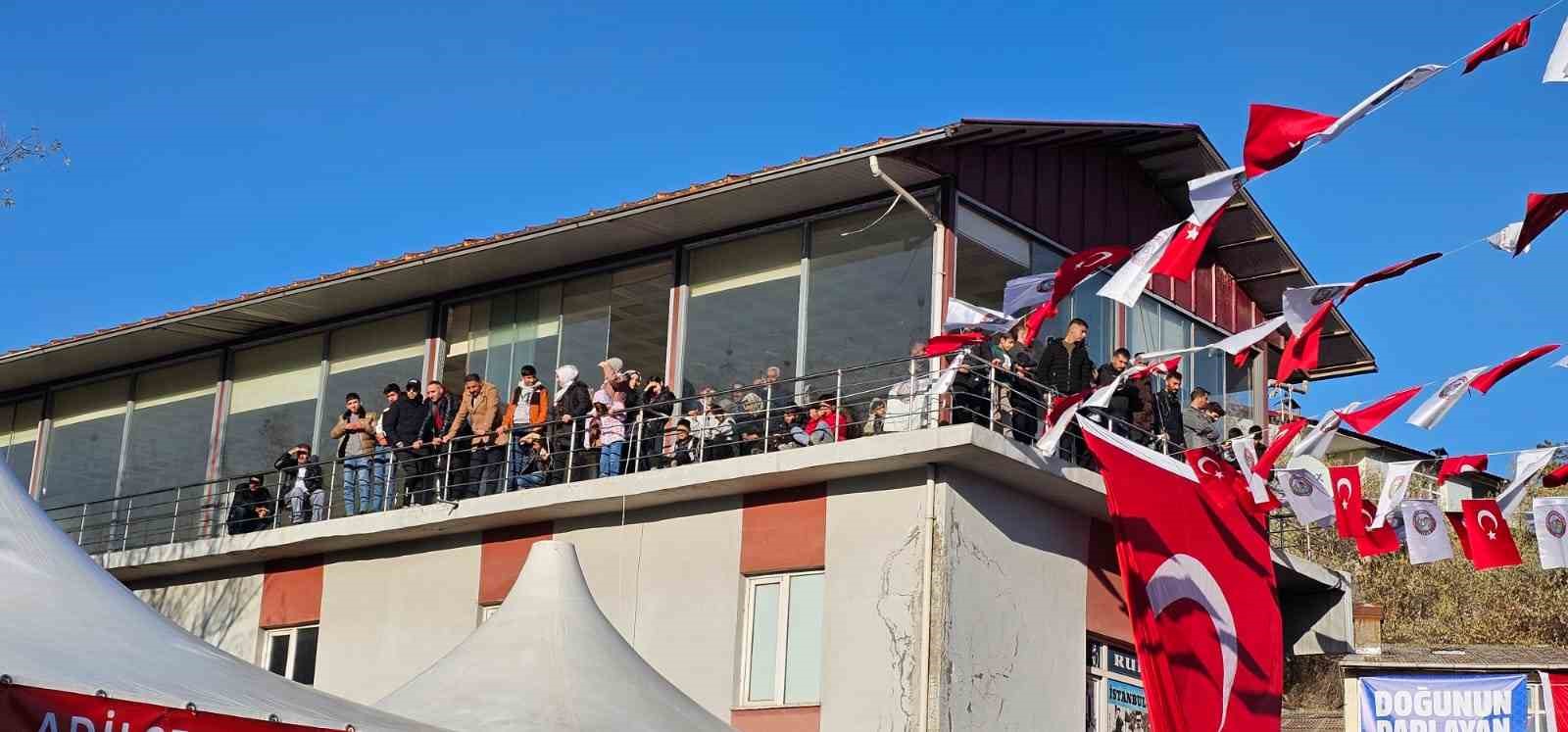 Adilcevaz’da doğal gaz sevinci