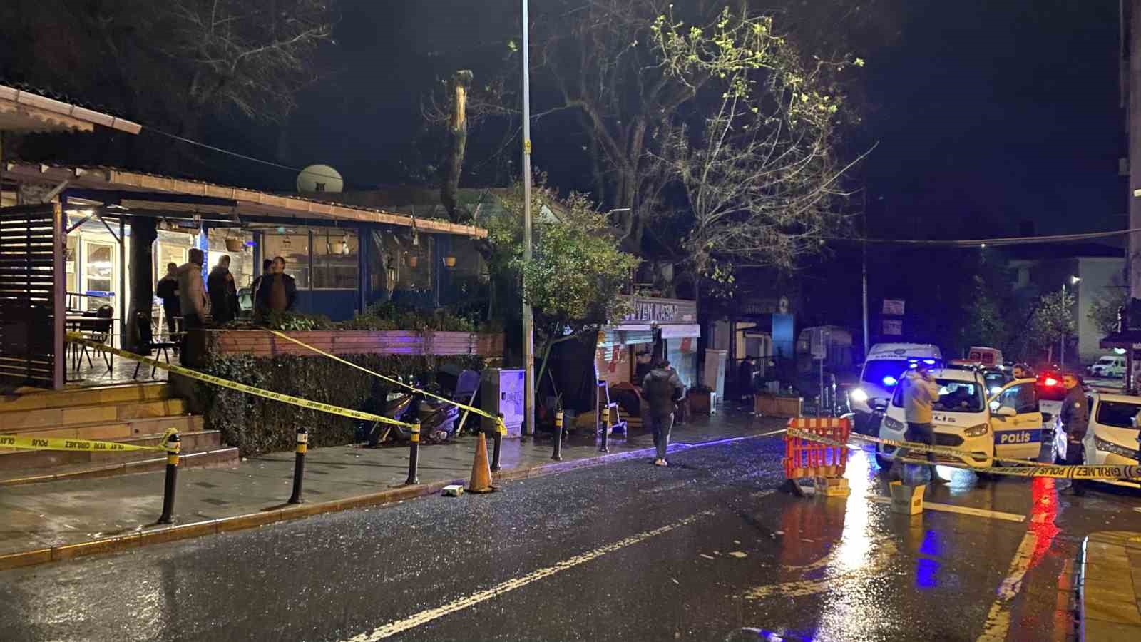 Sarıyer’de kahvehane önünde silahlı kavga. 1 yaralı