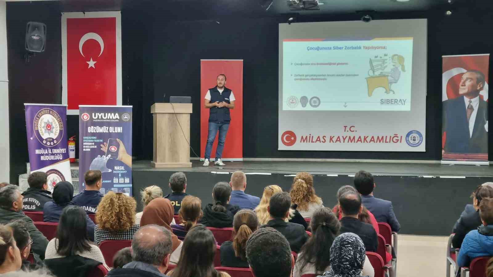 Milas’ta öğretmen ve velilere yönelik bilgilendirme semineri düzenlendi